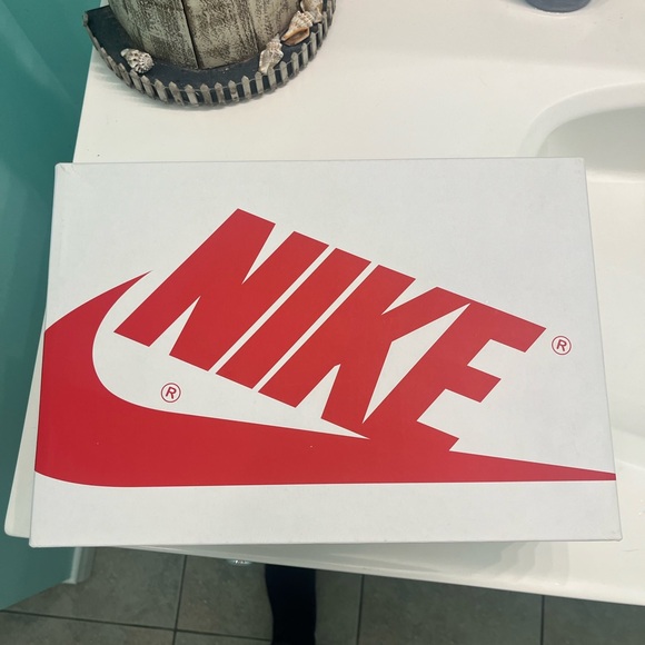 Jordan 1 high Retro OG - Picture 5 of 6